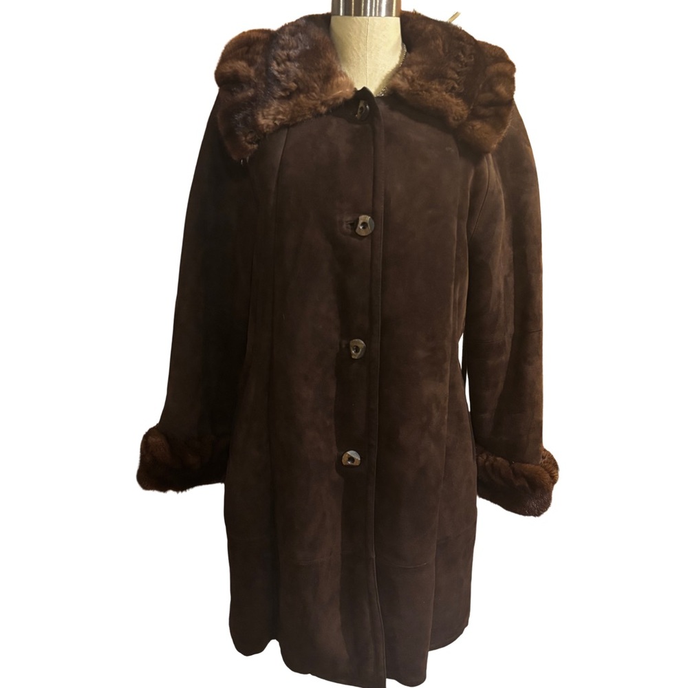 Women’s chocolate colored winter Coat.wc0029